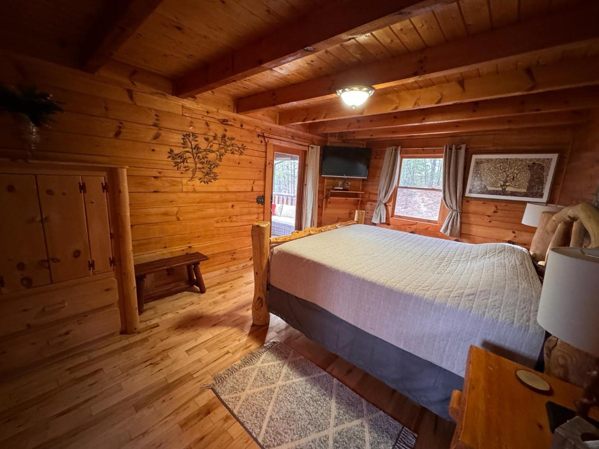 פיג'ן פורג' Smoky Paws - Exceptional Cabin, Stunning Mountain Views, Hot Tub, Tranquil, Gigabit Internet, Free L2 Ev מראה חיצוני תמונה